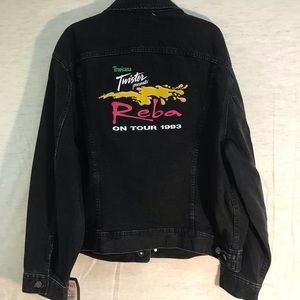 Vintage Lee black denim ‘Reba tour ‘93’ jacket, size XL, like new!